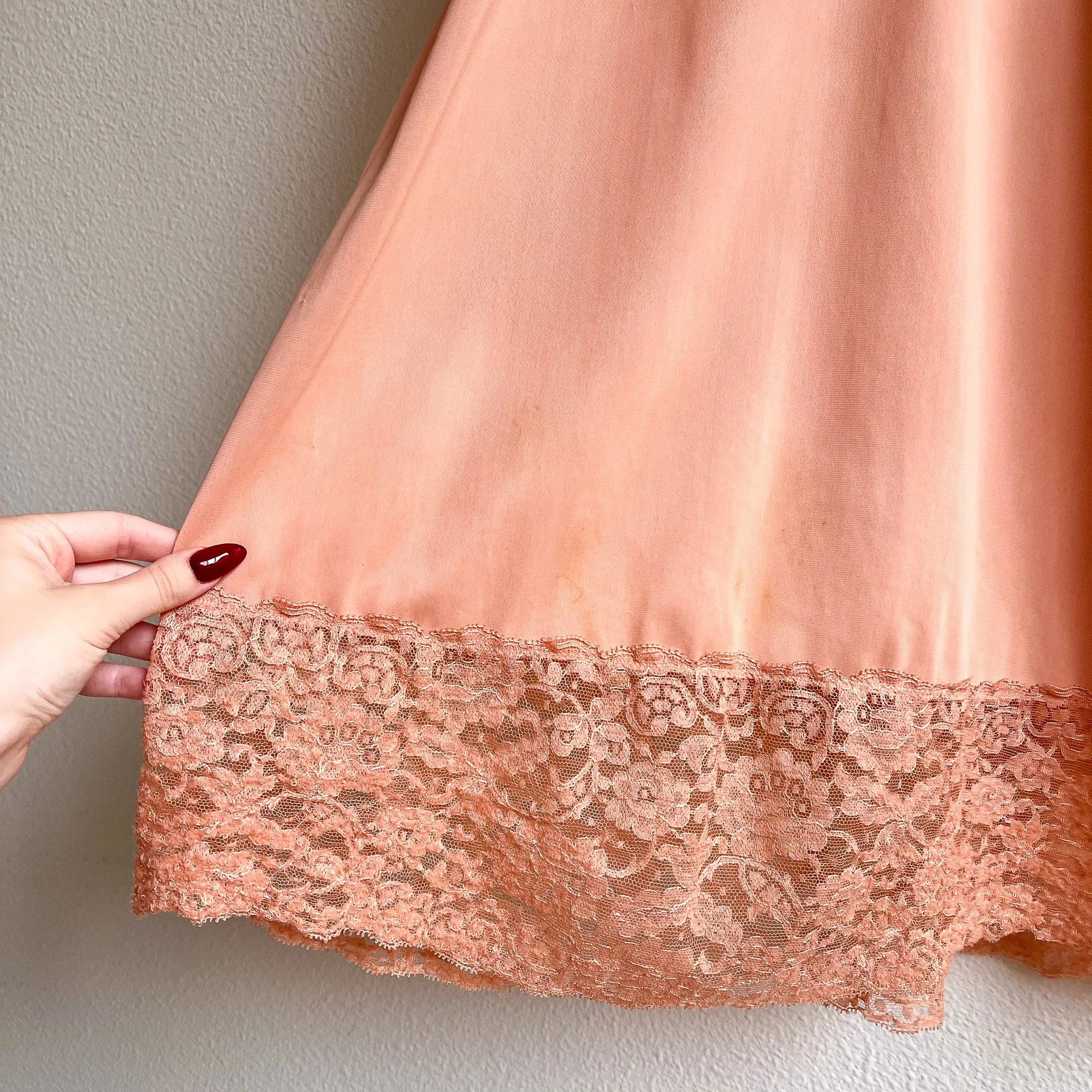 1950s Warm Taupe Lace Slip Dress (XS/S)