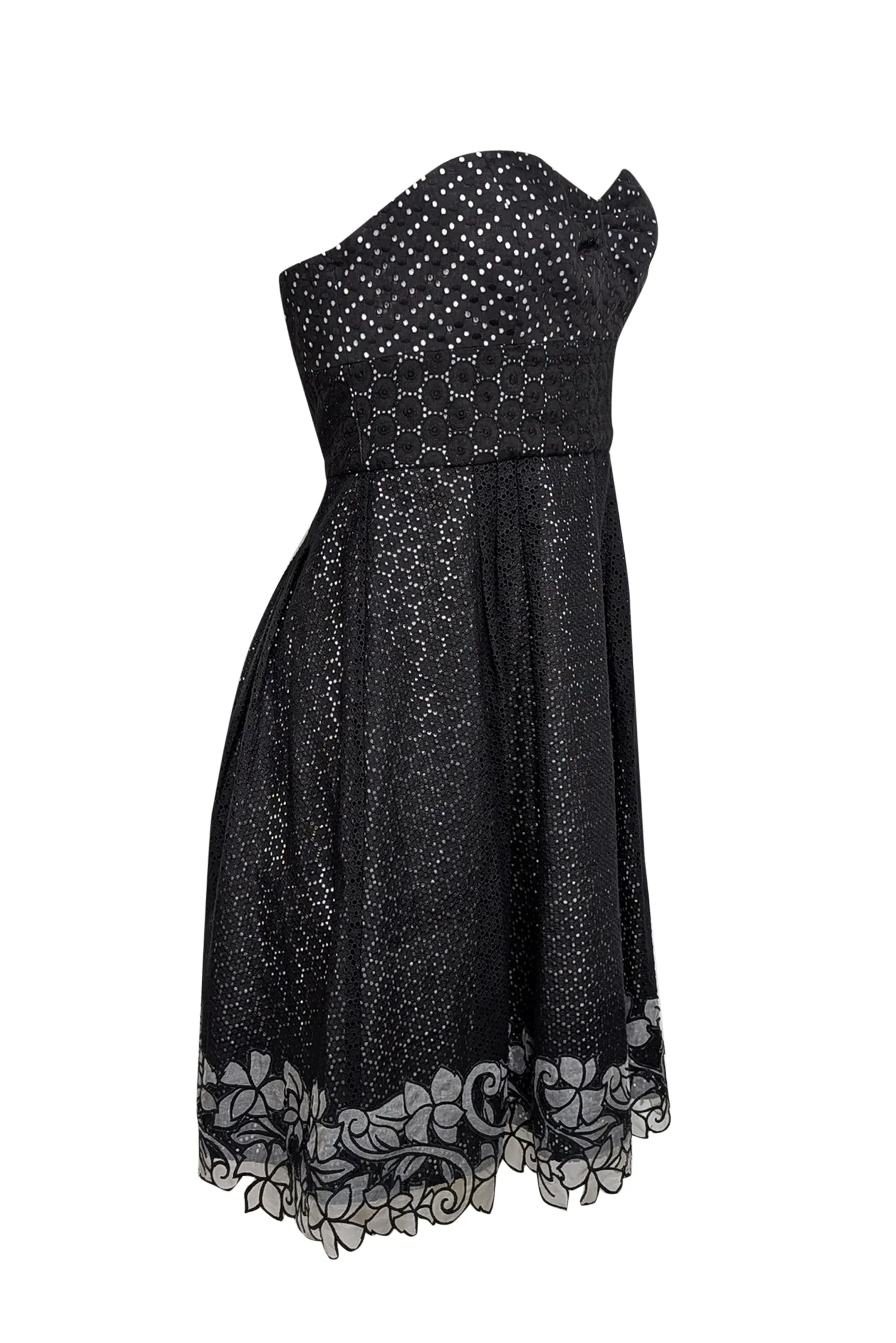BCBG Max Azria - Black Eyelet Strapless Floral Detail Hem Dress Sz 4