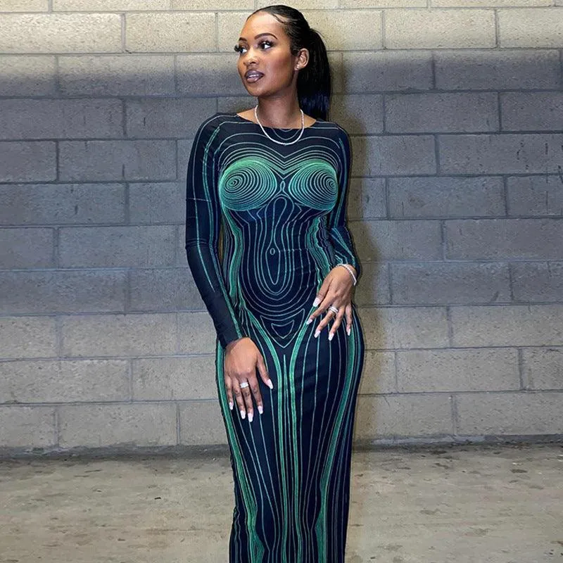 Elegant Style Backless Slim Fit Round Neck Long Sleeved Dress