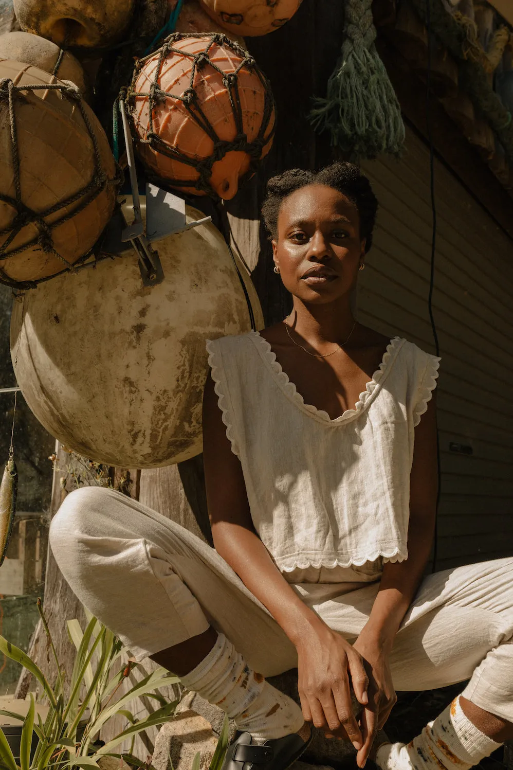 Lace Crop . Natural Linen