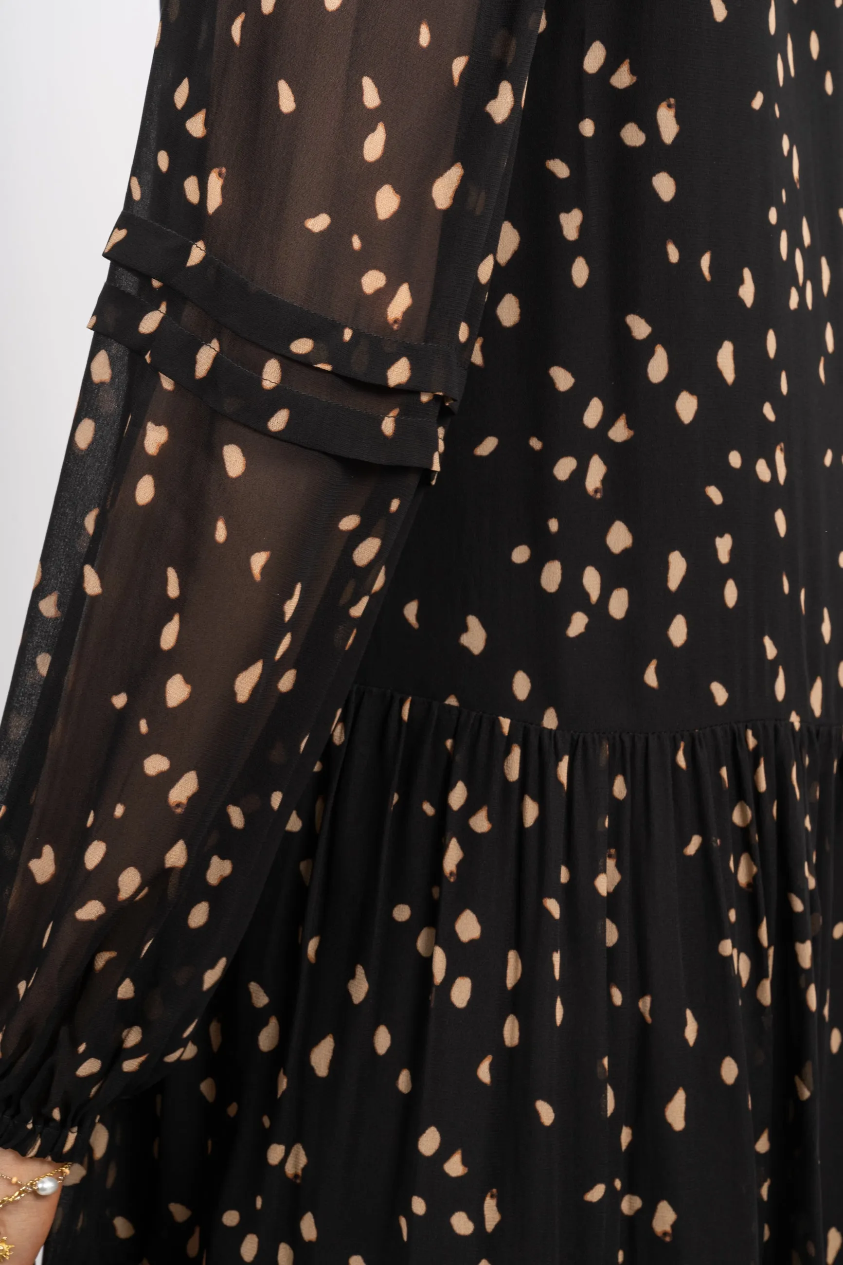 Mild Dress - Black