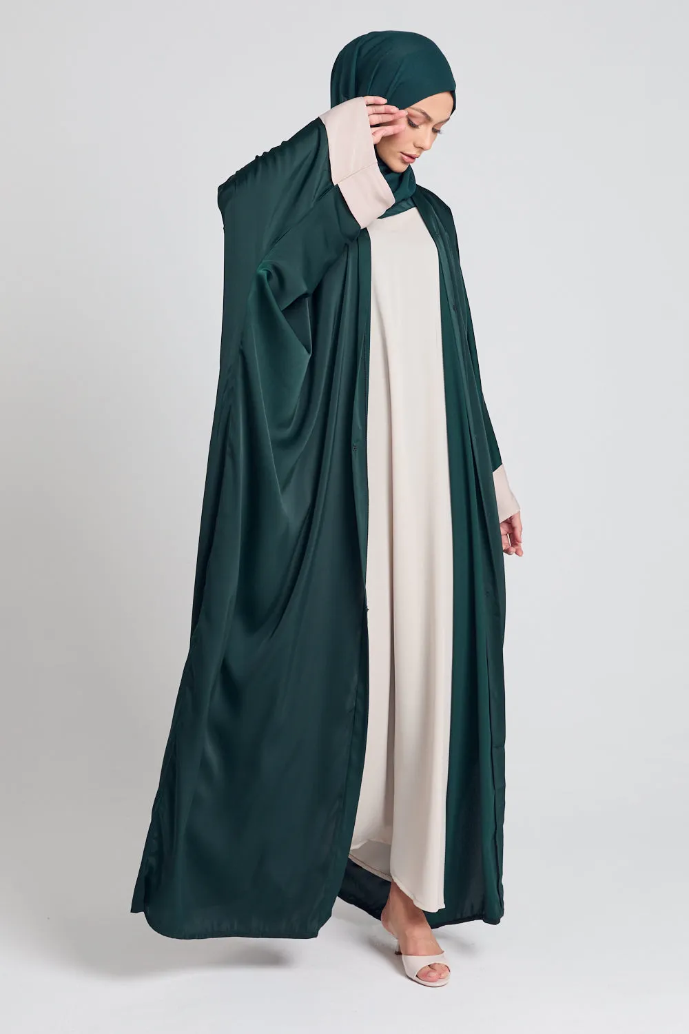 Open Farasha With Folded Contrast Cuffs - Forest Green