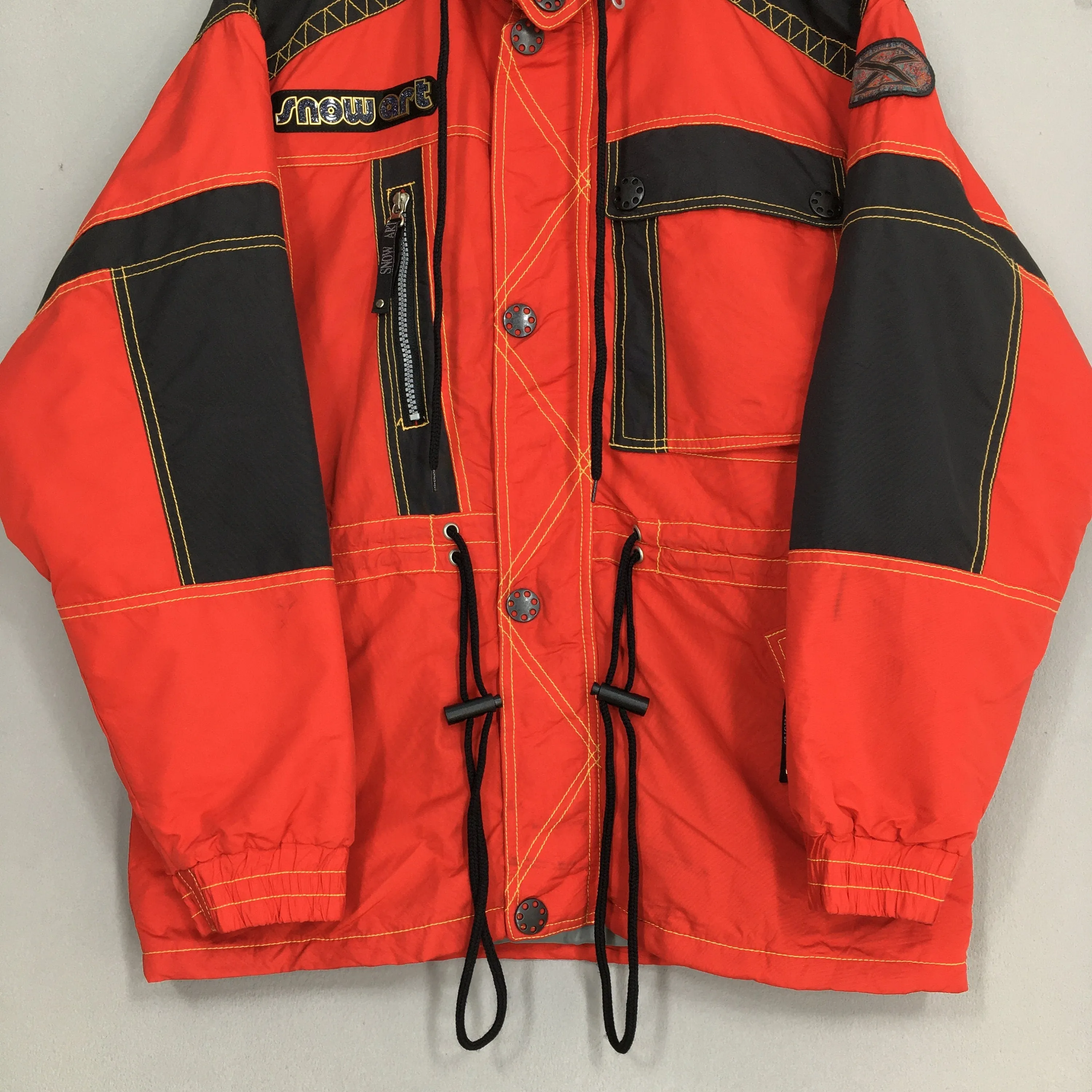 Snow Art Hooded Ski Wear Jacket Medium